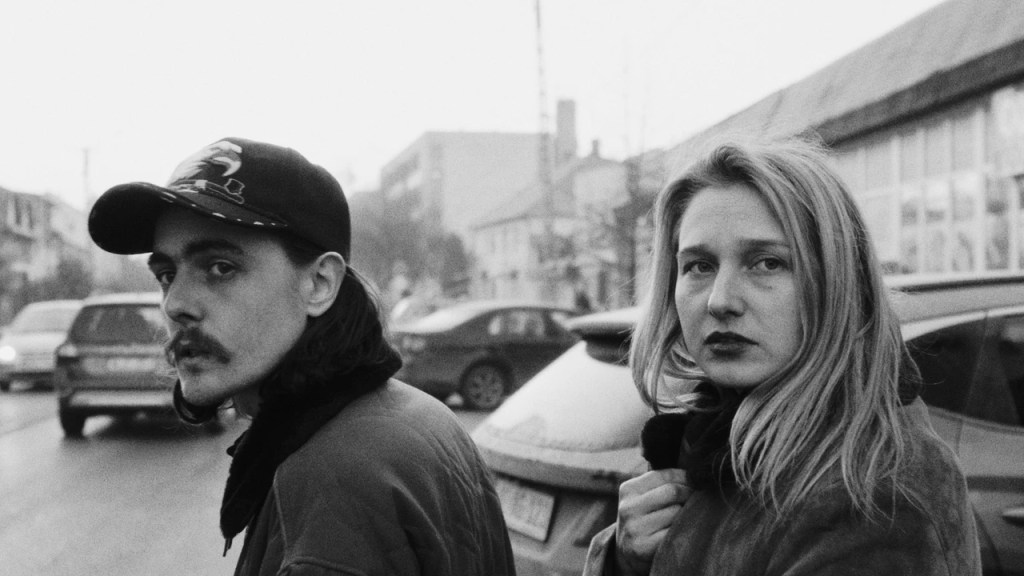 Stars of Little Importance — Eine Untersuchung des Akts der&nbsp;Heimkehr